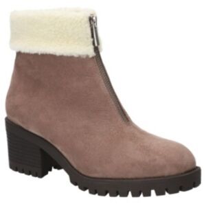 Bella Vita Womens Cable Lug Boot Ankle 7.5 Wide Taupe Super Suede/Fleece